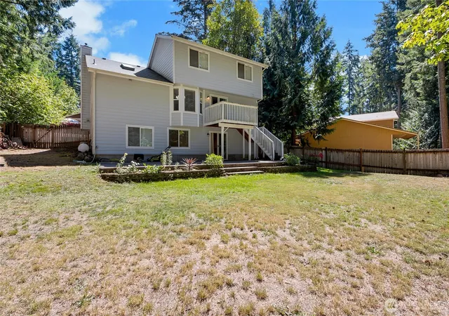 Photo 4 of Single family home for sale at 22632 Echowood Ln SE, Yelm, WA 98597 | MLS# NWM2569256 | Listing updated on 2026-09-29