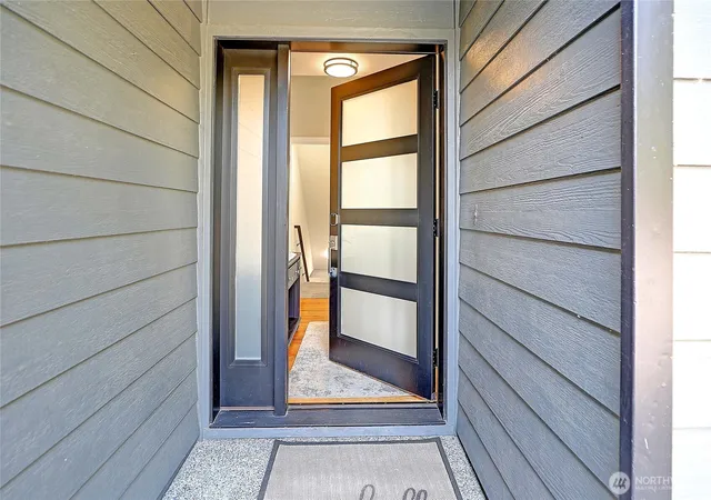 Photo 3 of Single family home for sale at 272 Loch Ln, Camano Island, WA 98282 | MLS# NWM2569262 | Listing updated on 2026-09-23