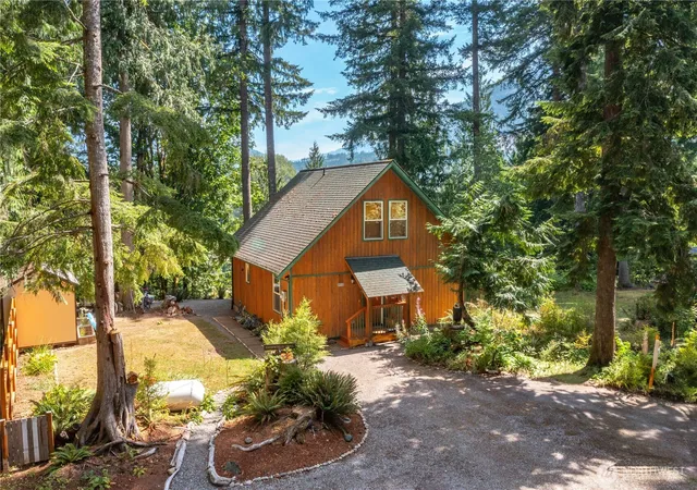 Photo 1 of Sale Pending at 7712 Viewridge Dr, Maple Falls, WA 98266 | MLS# NWM2569268 | Listing updated on 2026-09-24
