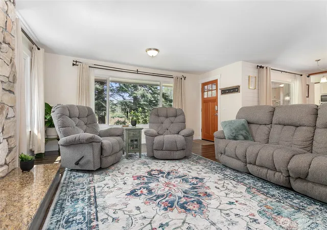 Photo 3 of Sale Pending at 997 W Larson Rd, Bellingham, WA 98226 | MLS# NWM2569272 | Listing updated on 2026-09-25