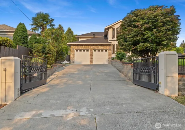 Photo 3 of Single family home for sale at 23828 51st Avenue Se, Woodinville, WA 98072 | MLS# NWM2569274 | Listing updated on 2026-10-01