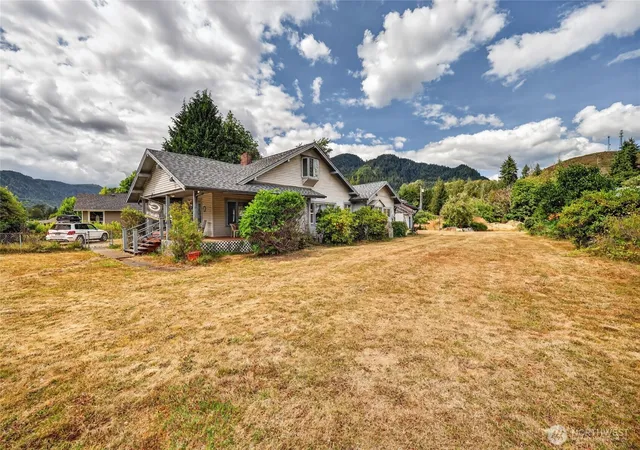 Photo 1 of Single family home for sale at 600 Main Ave, Morton, WA 98356 | MLS# NWM2569302 | Listing updated on 2026-09-24