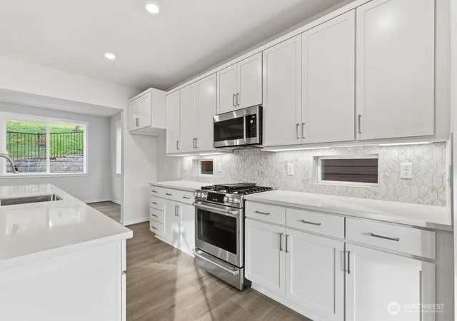 Photo 2 of Townhouse for sale at 13210 Ne 127th Way #D, Kirkland, WA 98034 | MLS# NWM2569407 | Listing updated on 2026-09-30