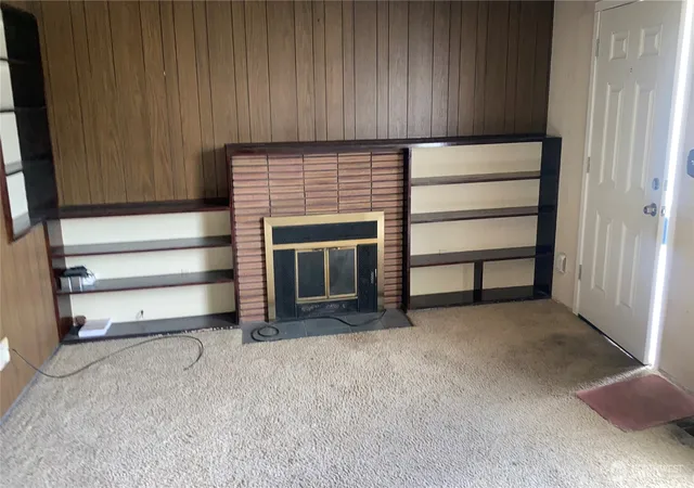 Photo 3 of Single family home for sale at 4408 Hayden St SW, Lakewood, WA 98499 | MLS# NWM2569435 | Listing updated on 2026-10-01