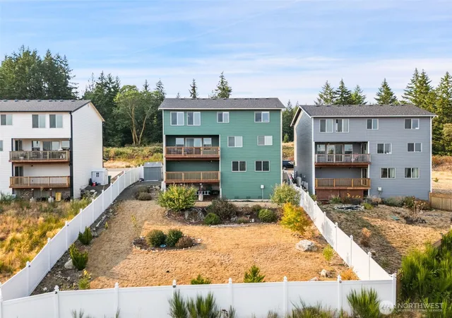 Photo 2 of Single family home for sale at 2416 W Echo Bay Dr, Bremerton, WA 98312 | MLS# NWM2569441 | Listing updated on 2026-09-23