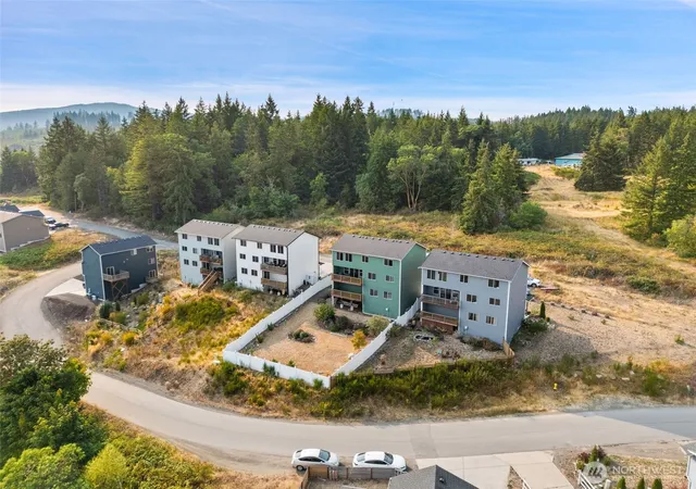 Photo 3 of Single family home for sale at 2416 W Echo Bay Dr, Bremerton, WA 98312 | MLS# NWM2569441 | Listing updated on 2026-09-23