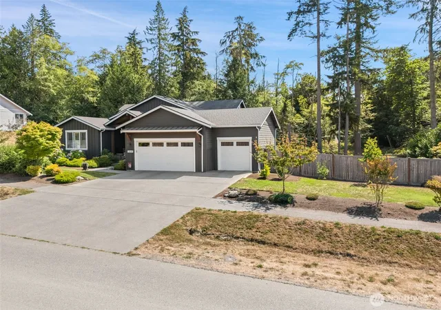 Photo 3 of Single family home for sale at 10849 Ne Apple Tree Point Lane, Kingston, WA 98346 | MLS# NWM2569449 | Listing updated on 2026-09-29