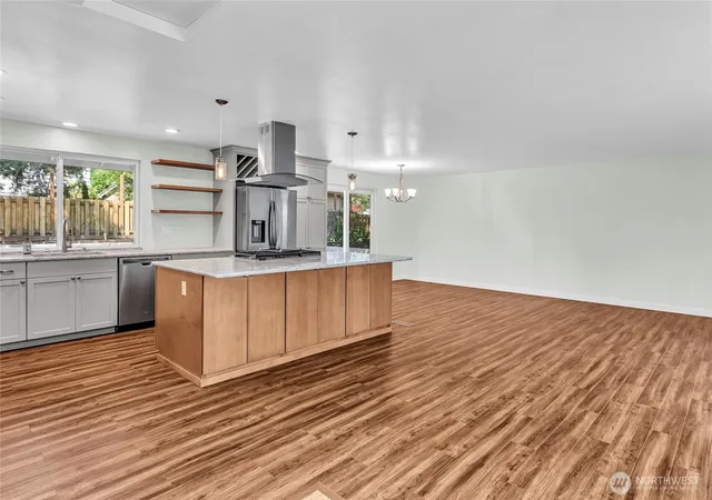 Photo 3 of Single family home for sale at 7902 89th Ave Sw, Lakewood, WA 98498 | MLS# NWM2569455 | Listing updated on 2026-09-22