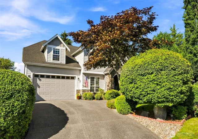 Photo 2 of Single family home for sale at 1720 52nd Avenue Se, Olympia, WA 98501 | MLS# NWM2569457 | Listing updated on 2026-09-22