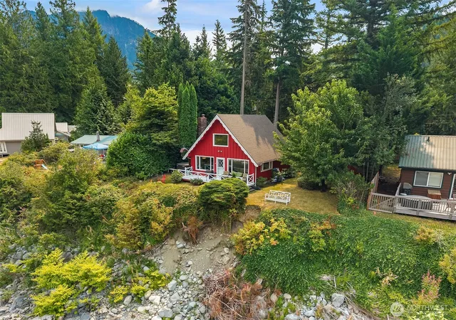 Photo 1 of Single family home for sale at 18005 433rd Avenue Se, Gold Bar, WA 98251 | MLS# NWM2569467 | Listing updated on 2026-09-23