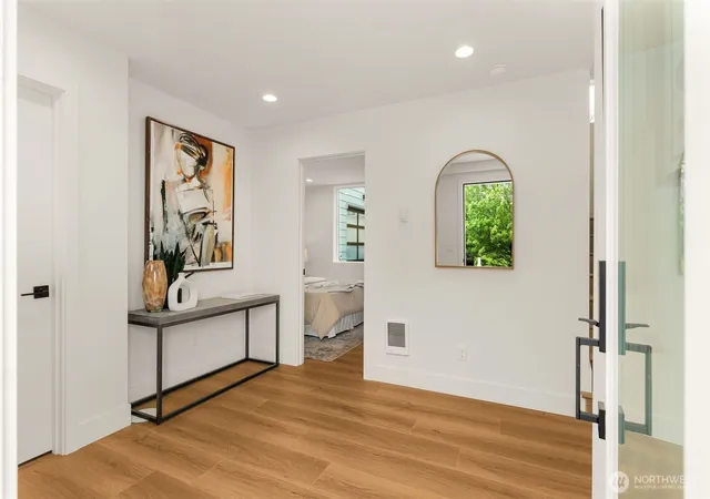 Photo 2 of Condo for sale at 7403 Dayton Ave N, Seattle, WA 98103 | MLS# NWM2569471 | Listing updated on 2026-09-25