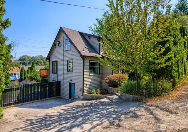 Photo 2 of Single family home for sale at 9744 49th Avenue S, Seattle, WA 98118 | MLS# NWM2569476 | Listing updated on 2026-09-29