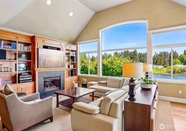 Photo 4 of Single family home for sale at 26100 134th Avenue SE, Kent, WA 98042 | MLS# NWM2569481 | Listing updated on 2026-09-23