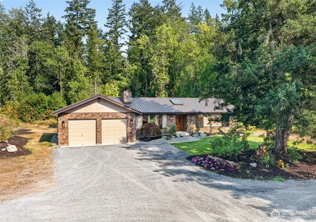 Photo 1 of Single family home for sale at 31419 Mountain Hwy E, Eatonville, WA 98328 | MLS# NWM2569500 | Listing updated on 2026-09-23