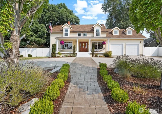 Photo 1 of Single family home for sale at 3703 Chestnut Ave, Yakima, WA 98902 | MLS# NWM2569514 | Listing updated on 2026-09-23