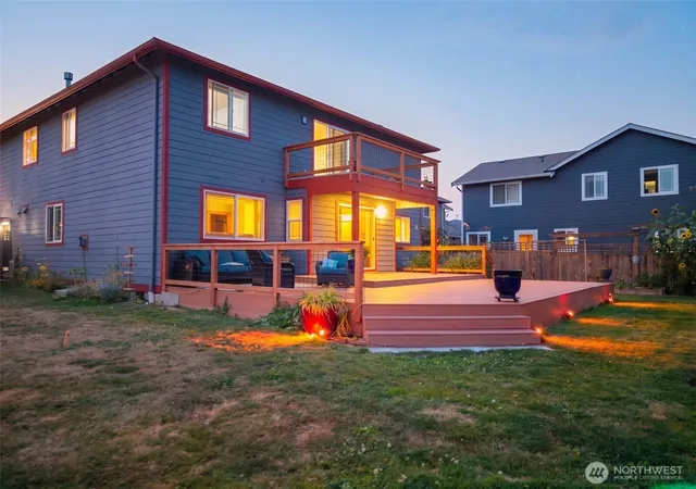 Photo 3 of Single family home for sale at 6204 Pacific Hts Dr, Ferndale, WA 98248 | MLS# NWM2569529 | Listing updated on 2026-09-19
