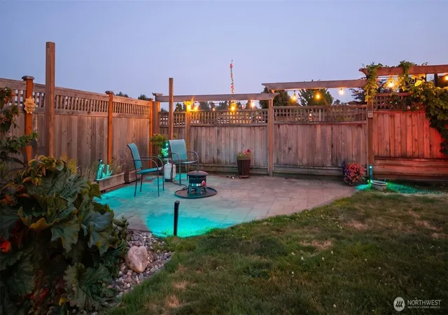 Photo 4 of Single family home for sale at 6204 Pacific Hts Dr, Ferndale, WA 98248 | MLS# NWM2569529 | Listing updated on 2026-09-19