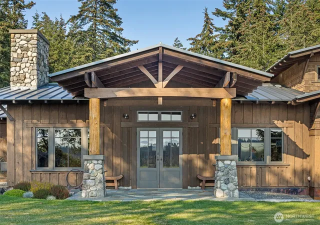 Photo 3 of Sale Pending at 14 Fieldstone Rd, Friday Harbor, WA 98250 | MLS# NWM2569539 | Listing updated on 2026-10-01