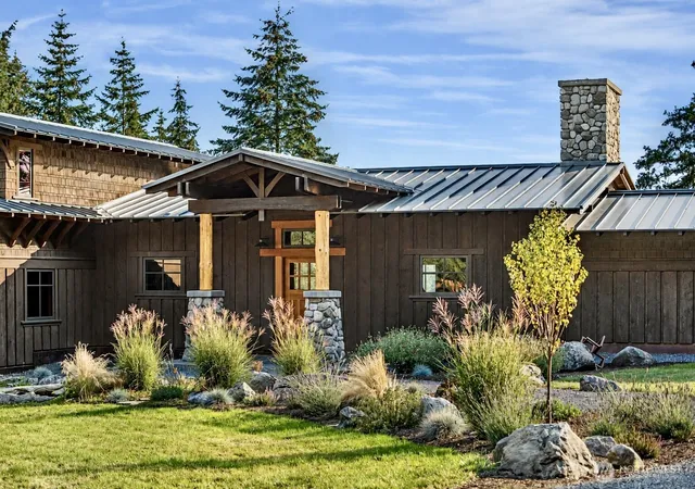 Photo 4 of Sale Pending at 14 Fieldstone Rd, Friday Harbor, WA 98250 | MLS# NWM2569539 | Listing updated on 2026-10-01