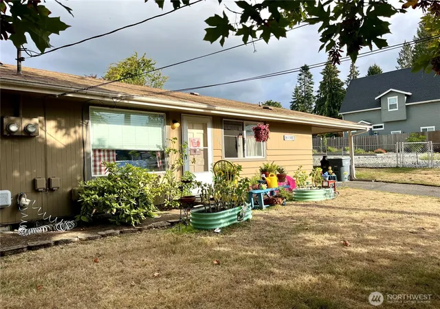 Photo 2 of Multi family home for sale at 1004 15th Avenue, Milton, WA 98354 | MLS# NWM2569546 | Listing updated on 2026-09-23
