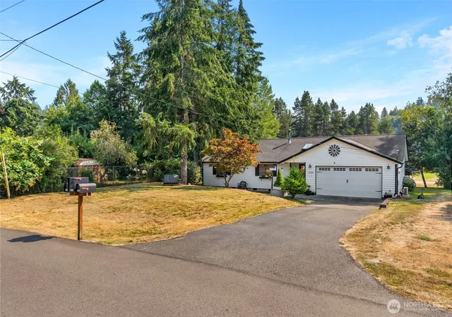 Photo 3 of Sale Pending at 12134 Scott Crk Loop, Olympia, WA 98512 | MLS# NWM2569547 | Listing updated on 2026-09-25