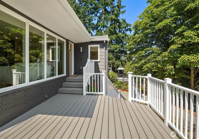 Photo 2 of Single family home for sale at 9119 17th Avenue Ne, Seattle, WA 98115 | MLS# NWM2569552 | Listing updated on 2026-10-01