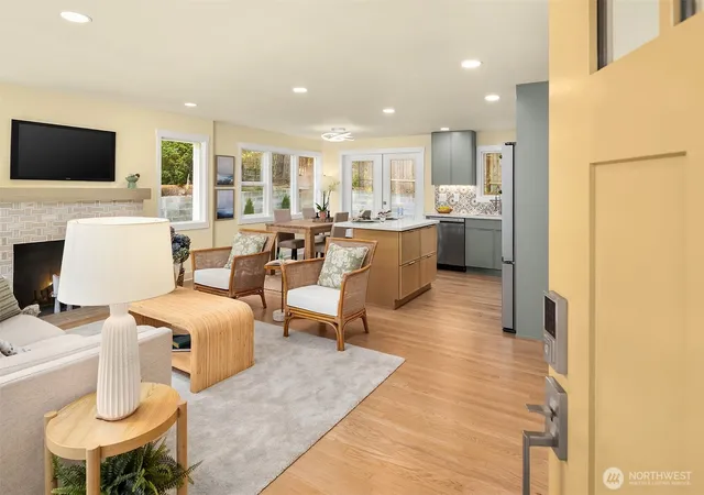 Photo 3 of Single family home for sale at 9119 17th Avenue Ne, Seattle, WA 98115 | MLS# NWM2569552 | Listing updated on 2026-10-01