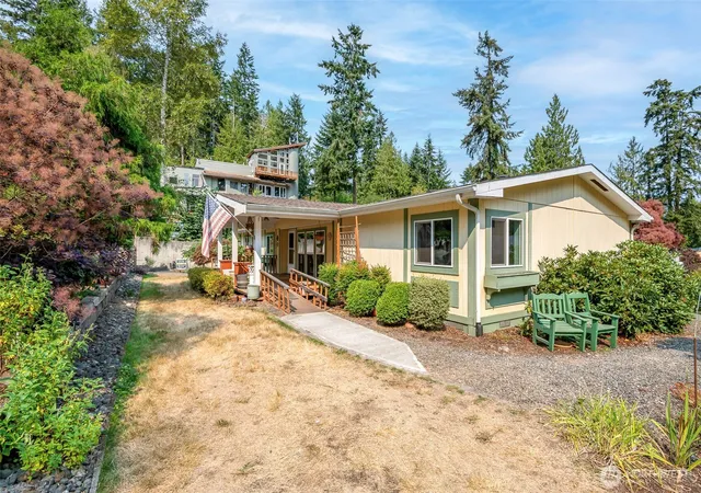 Photo 3 of Manufactured home for sale at 55 Hunt Rd, Port Hadlock, WA 98339 | MLS# NWM2569574 | Listing updated on 2026-10-01