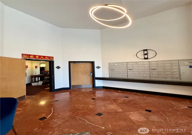 Photo 4 of Condo for sale at 668 S Lane St #406, Seattle, WA 98104 | MLS# NWM2569583 | Listing updated on 2026-09-27