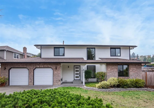 Photo 2 of Single family home for sale at 5614 Norpoint Ne, Tacoma, WA 98422 | MLS# NWM2569601 | Listing updated on 2026-10-21
