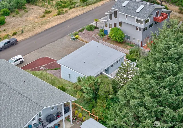 Photo 3 of Single family home for sale at 35200 J Pl, Ocean Park, WA 98640 | MLS# NWM2569608 | Listing updated on 2026-09-23