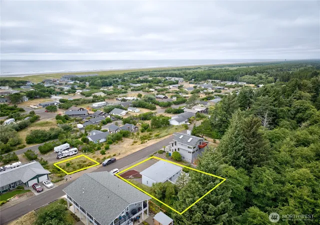 Photo 4 of Single family home for sale at 35200 J Pl, Ocean Park, WA 98640 | MLS# NWM2569608 | Listing updated on 2026-09-23
