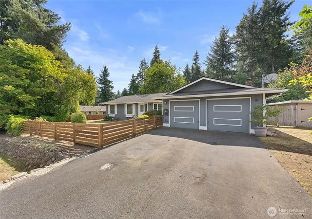 Photo 2 of Sale Pending at 19613 Se 143rd Street, Renton, WA 98059 | MLS# NWM2569610 | Listing updated on 2026-09-30