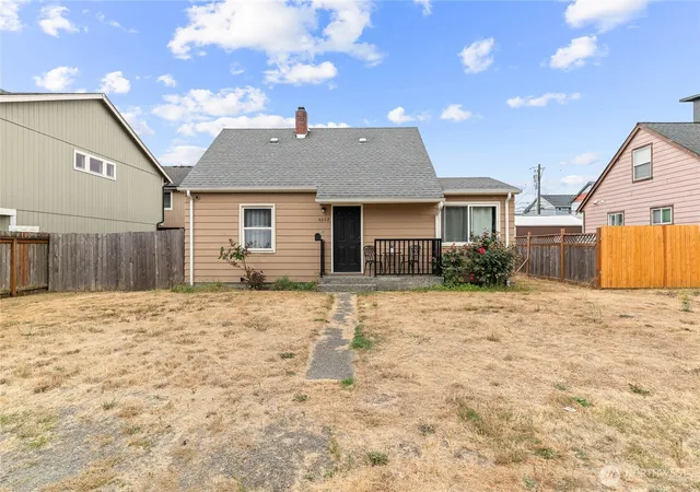 Photo 1 of Single family home for sale at 4322 S Lawrence St, Tacoma, WA 98409 | MLS# NWM2569621 | Listing updated on 2026-09-23