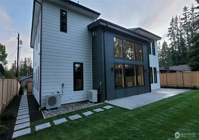 Photo 3 of Single family home for sale at 16906 NE 14th Street, Bellevue, WA 98008 | MLS# NWM2569637 | Listing updated on 2026-09-27