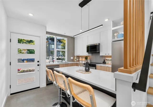Photo 3 of Townhouse for sale at 5009 Fauntleroy Way SW #C, Seattle, WA 98136 | MLS# NWM2569638 | Listing updated on 2026-09-30