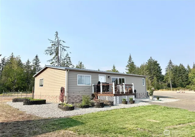 Photo 1 of Manufactured home for sale at 320 E Lonesome Crk Rd, Shelton, WA 98584 | MLS# NWM2569645 | Listing updated on 2026-09-23