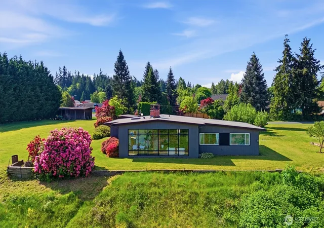 Photo 3 of Single family home for sale at 20825 59th Avenue Ne, Arlington, WA 98223 | MLS# NWM2569681 | Listing updated on 2026-09-30