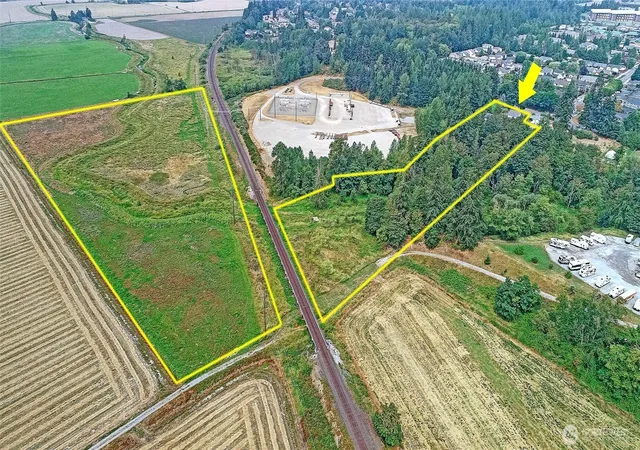 Photo 2 of Single family home for sale at 7212 Pioneer Hwy, Stanwood, WA 98292 | MLS# NWM2569684 | Listing updated on 2026-09-23