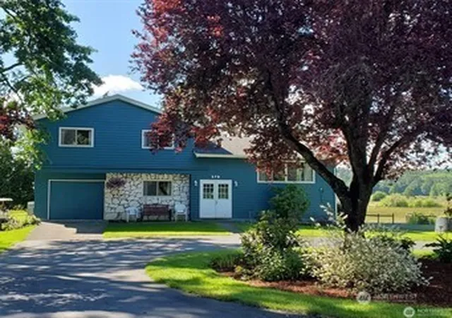 Photo 2 of Single family home for sale at 570 Drews Prairie Rd, Winlock, WA 98596 | MLS# NWM2569690 | Listing updated on 2026-09-23