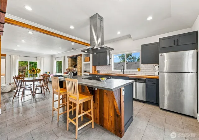 Photo 3 of Single family home for sale at 7223 Nims Pl, Concrete, WA 98237 | MLS# NWM2569710 | Listing updated on 2026-09-23