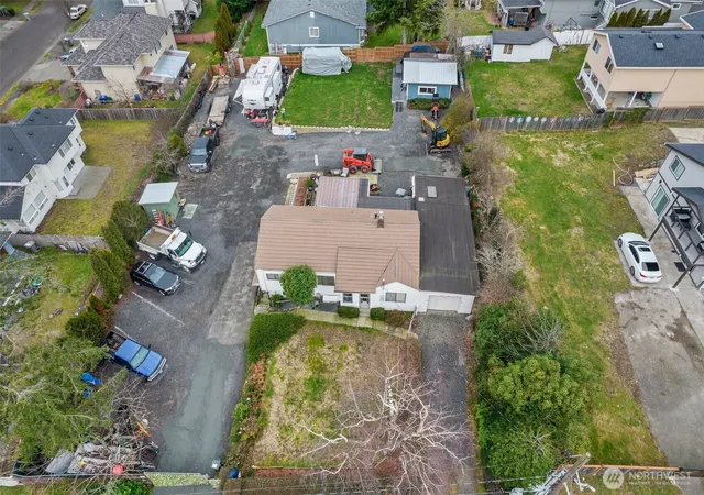 Photo 2 of Single family home for sale at 2416 Ne 16th Street, Renton, WA 98056 | MLS# NWM2569716 | Listing updated on 2026-09-23
