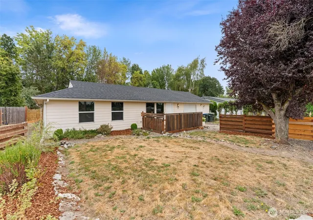 Photo 1 of Single family home for sale at 536 Sw 18th Street, Chehalis, WA 98532 | MLS# NWM2569718 | Listing updated on 2026-09-23
