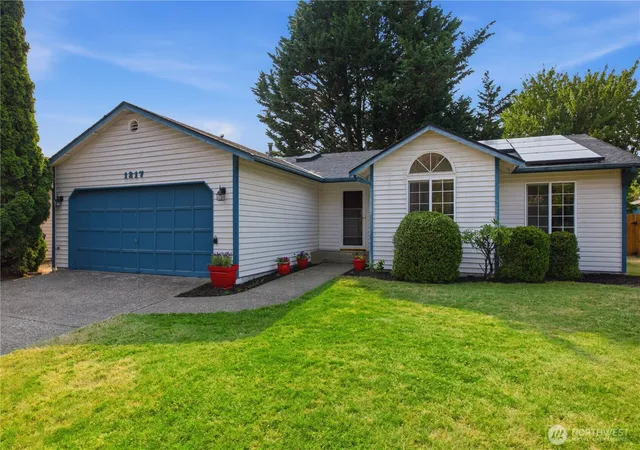 Photo 1 of Single family home for sale at 1217 East St Se, Auburn, WA 98002 | MLS# NWM2569723 | Listing updated on 2026-09-26