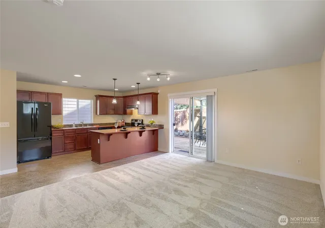 Photo 4 of Single family home for sale at 2405 192nd Place SW, Lynnwood, WA 98036 | MLS# NWM2569730 | Listing updated on 2026-10-02