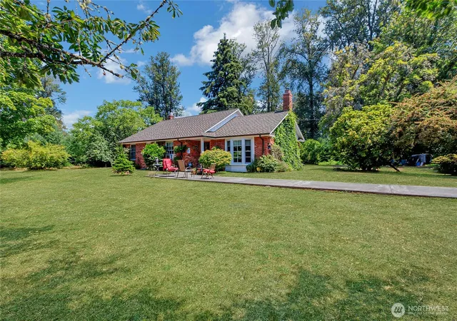 Photo 3 of Single family home for sale at 15901 106th Street E, Puyallup, WA 98374 | MLS# NWM2569732 | Listing updated on 2026-09-23