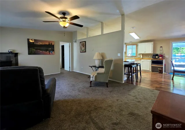 Photo 4 of Manufactured home for sale at 521 Central Ave, South Bend, WA 98586 | MLS# NWM2569746 | Listing updated on 2026-09-23