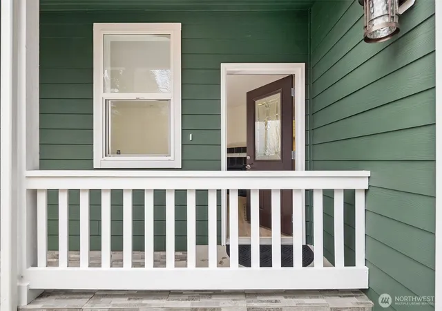 Photo 3 of Single family home for sale at 2117 SW 103rd Place, Seattle, WA 98146 | MLS# NWM2569753 | Listing updated on 2026-09-23