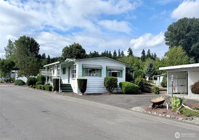 Photo 1 of Sale Pending at 3010 35th Ave Ct E #23, Tacoma, WA 98443 | MLS# NWM2569770 | Listing updated on 2026-09-22