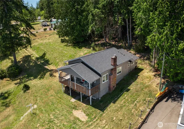 Photo 3 of Single family home for sale at 1310 E Herron Blvd Nw, Lakebay, WA 98349 | MLS# NWM2569775 | Listing updated on 2026-09-23